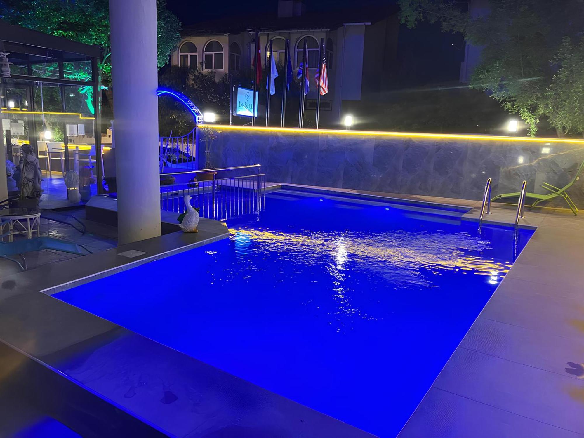 La Bella Suit Otel クシャダス エクステリア 写真